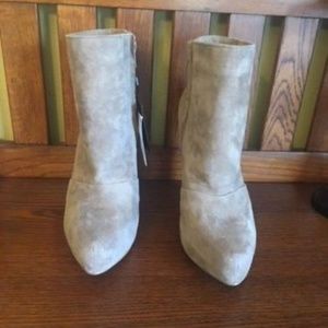 Zara Basic Suede Platform Booties -NWT Retail $119